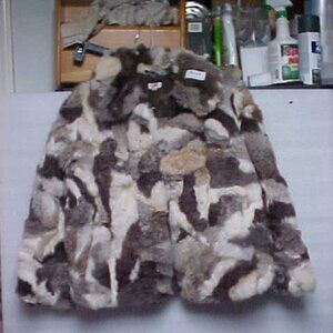 Rabbbit fur coat. Vintage. Made in hong kong
